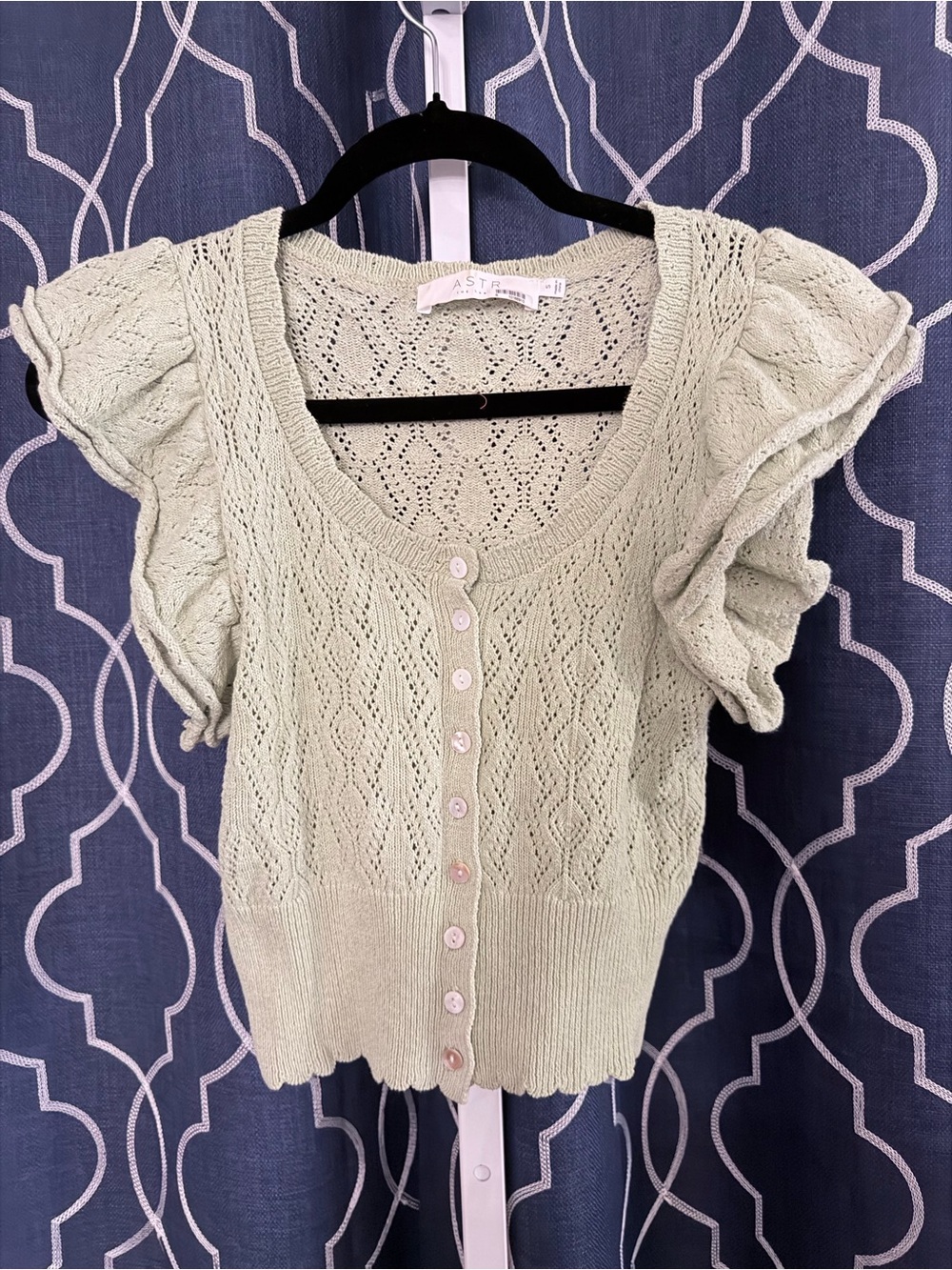 Astr Pastel Mint Knit Button-Up Puff Sleeve Top